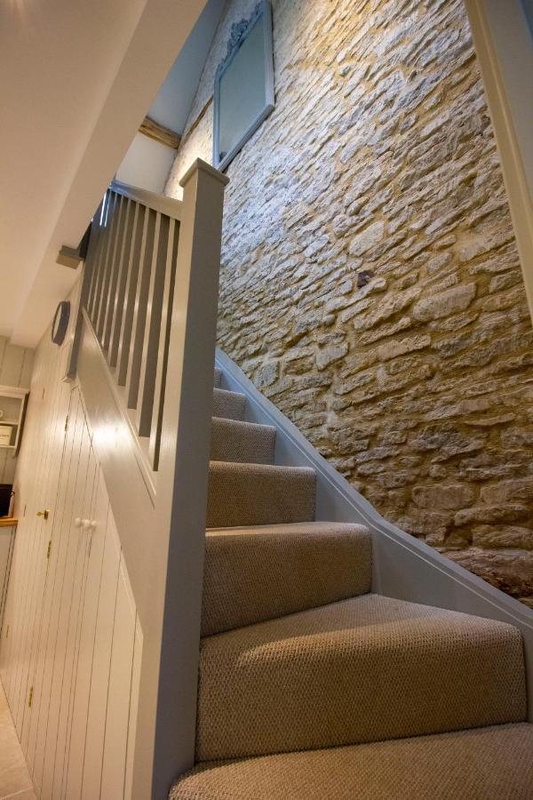 The Potting Shed, 5* Luxury Escape Cirencester Buitenkant foto