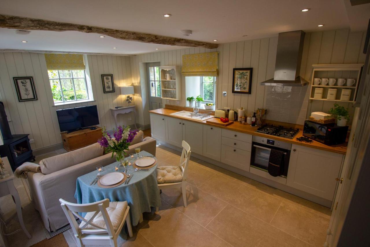 The Potting Shed, 5* Luxury Escape Cirencester Buitenkant foto