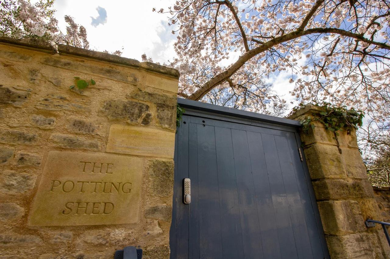 The Potting Shed, 5* Luxury Escape Cirencester Buitenkant foto