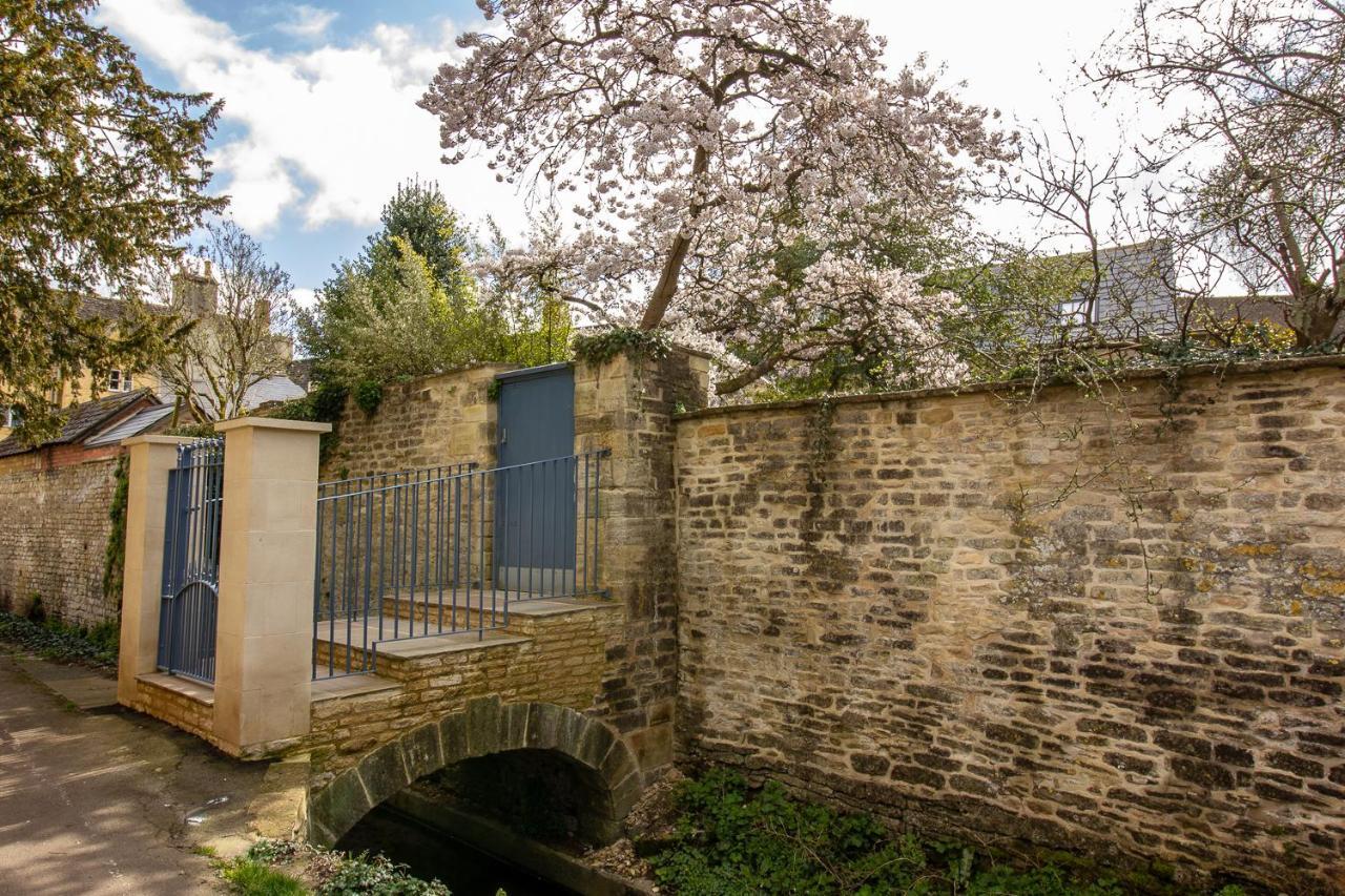 The Potting Shed, 5* Luxury Escape Cirencester Buitenkant foto